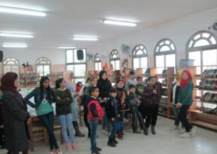 اليوم المفتوح للنادي الشتوي الذي تنظمه المكتبة العامة&lrm;.